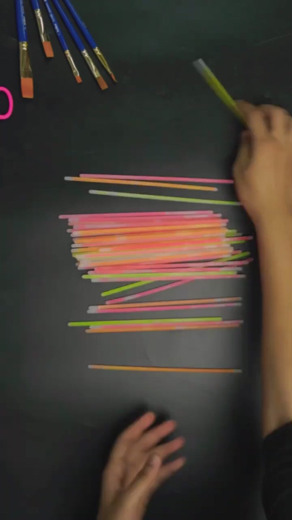 Deno Swim Premium Glow Sticks Party Pack-H